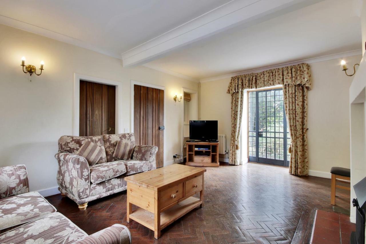 Lympne Castle Cottagesハイス エクステリア 写真